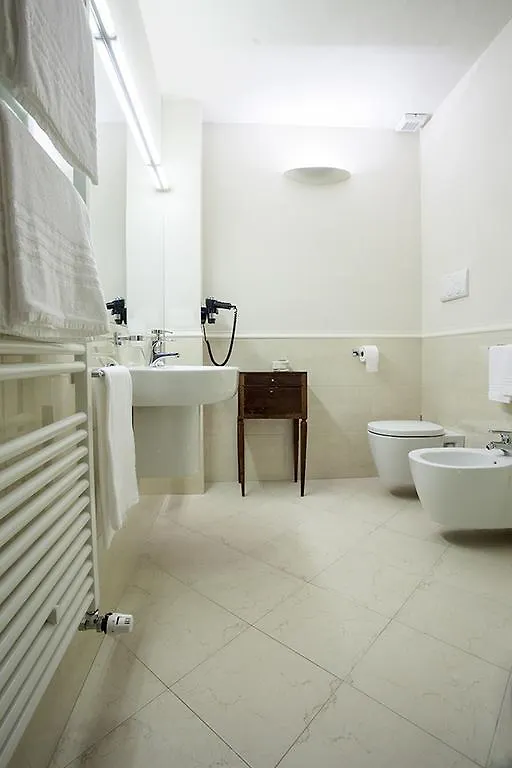 Borromeo Rooms Bed & Living Vimercate 0*,